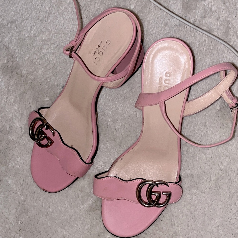 GUCCI SANDAL (REAL)